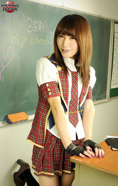 Serina Naughty In School TGirlJapan